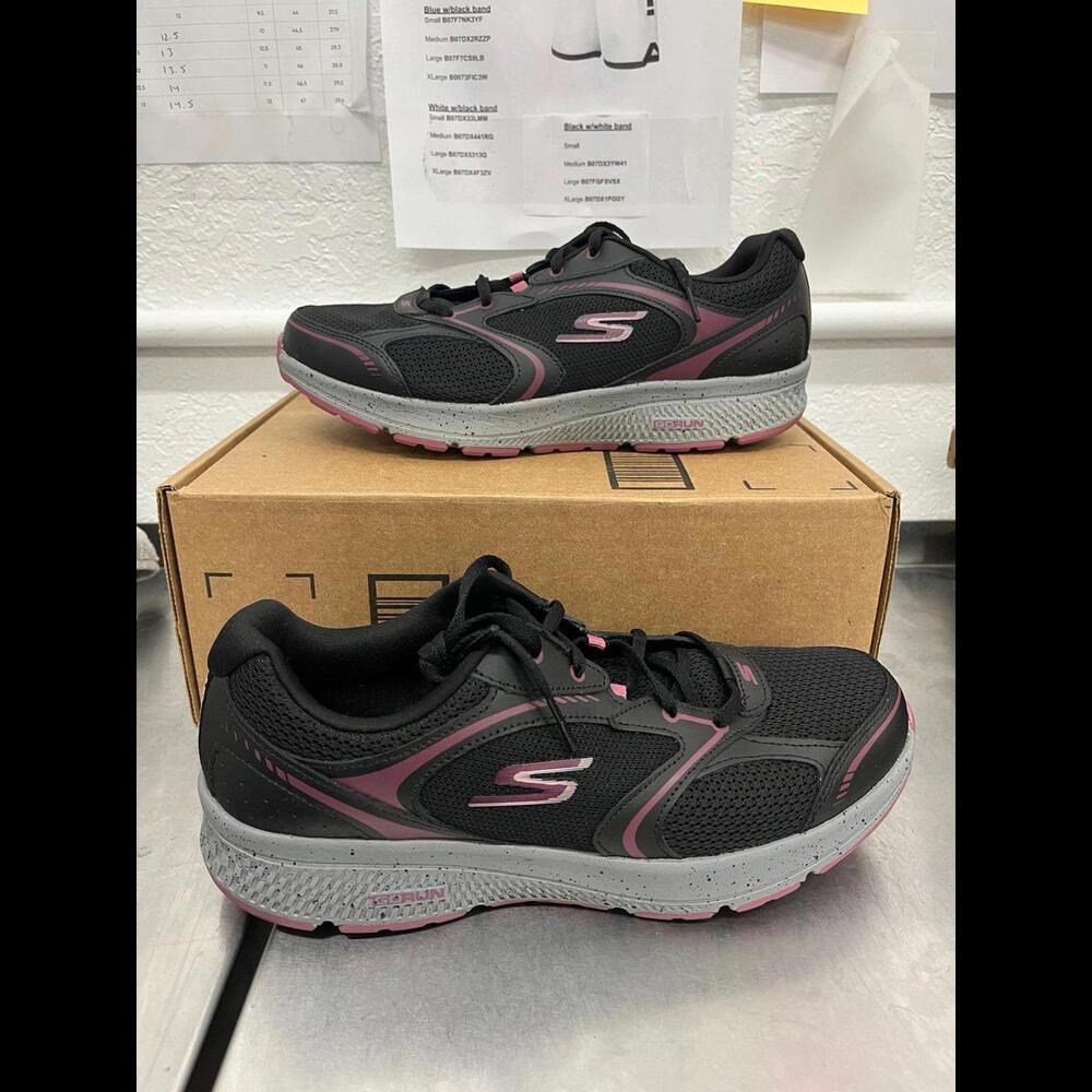 Womens Skechers Gorun Consistent